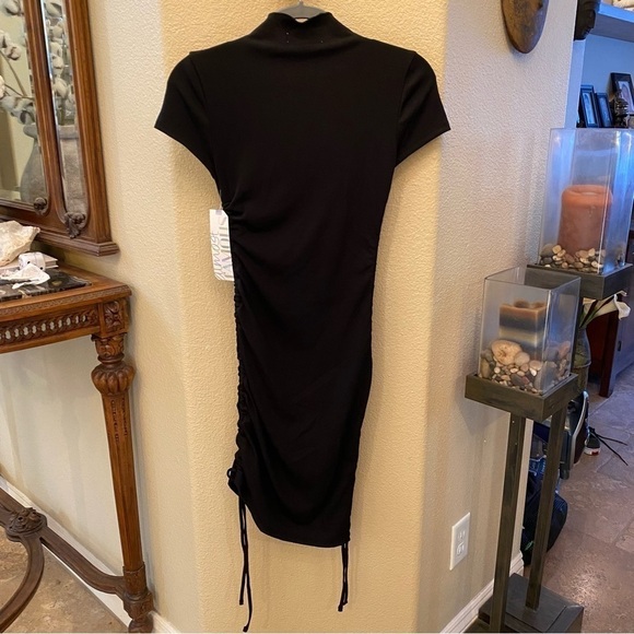 NWT~FOREVER 21 x ALMOST FAMOUS Women Black Ruched Dress Size Medium - Picture 5 of 9